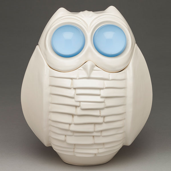 Owl Cookie Jar White (10H x 8W x 7D)